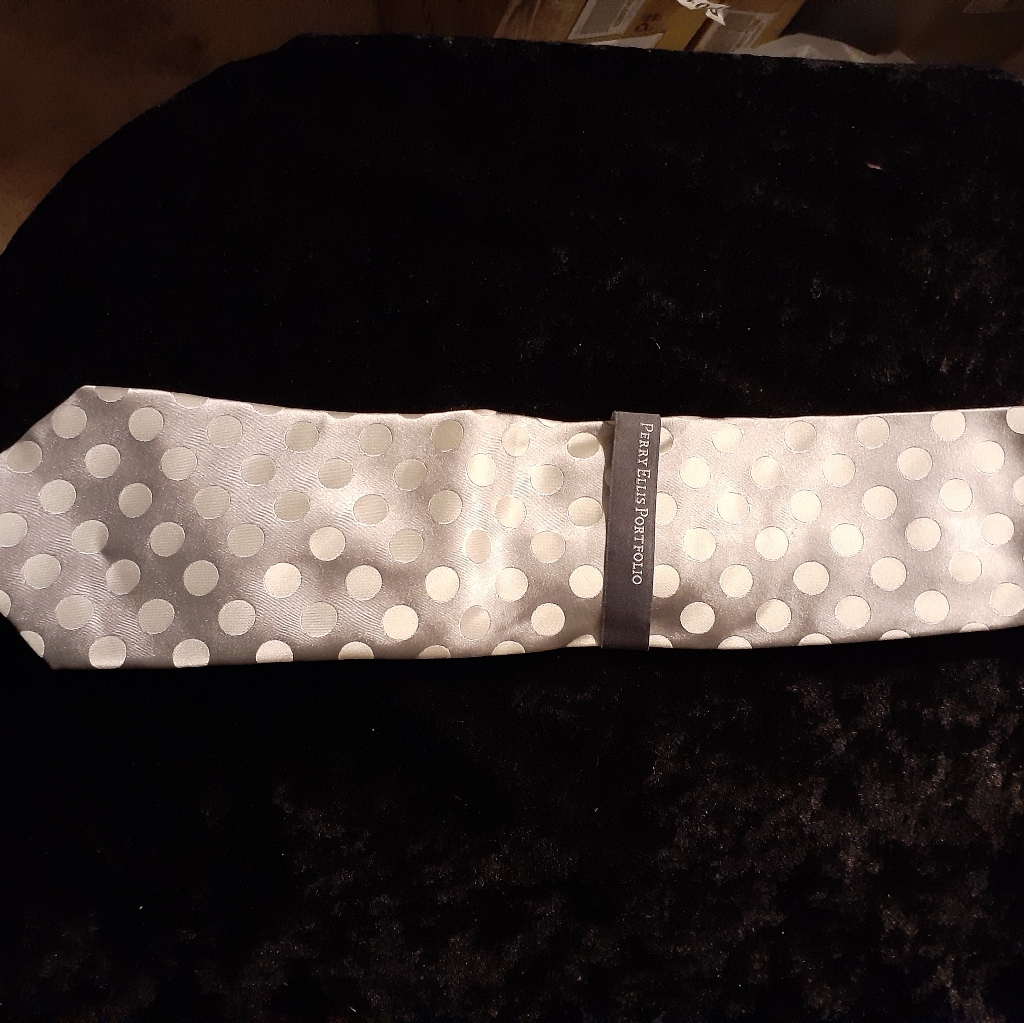 Perry Ellis Portfolio Tie